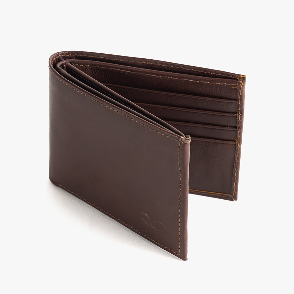 Billetera 833 / Café