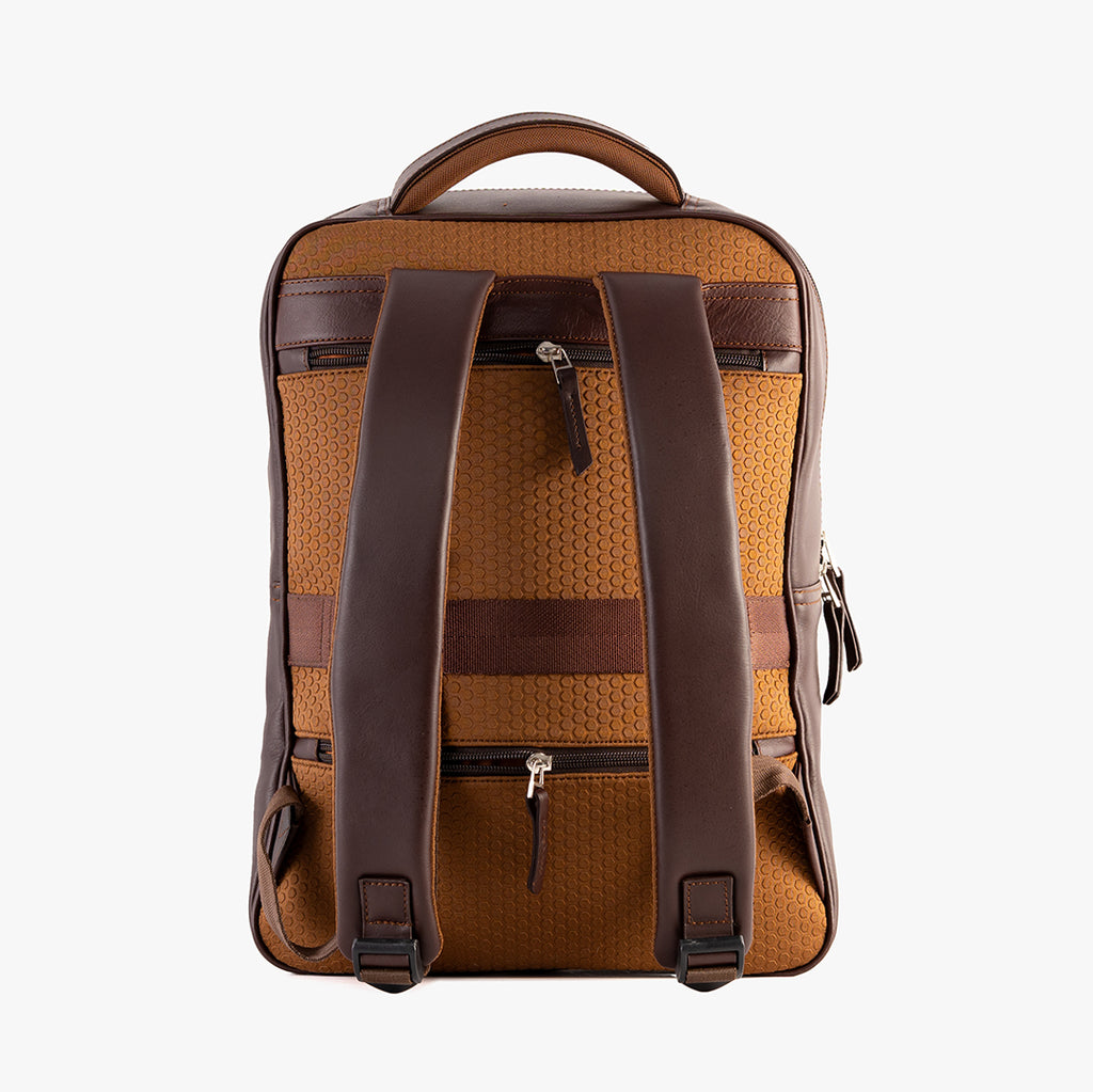 Morral Amaru / Café oscuro